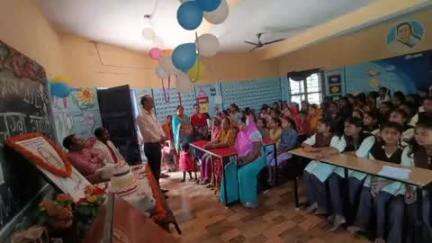 राजापाकर: राष्ट्र माता कस्तूरबा गांधी की जयंती राजापाकर प्रखंड के बाकरपुर स्थित कस्तूरबा गांधी बालिका विद्यालय में मनाई गई