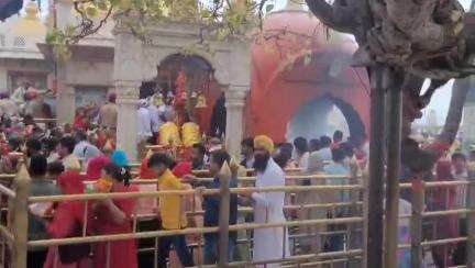 स्वारघाट: पूर्णिमा के दिन नैना देवी के मंदिर में 40 हजार श्रद्धालुओं ने लगाई हाजरी