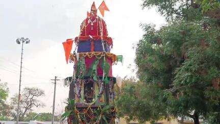 ಕೂಡ್ಲಿಗಿ: ಗುಣಸಾಗರ ಗ್ರಾಮದಲ್ಲಿ ಭಕ್ತಾದಿಗಳ ಸಮ್ಮುಖದಲ್ಲಿ ವಿಜೃಂಭಣೆಯಿಂದ ಜರುಗಿದ ಶ್ರೀ ವೇಣುಗೋಪಾಲ ಸ್ವಾಮಿಯ ರಥೋತ್ಸವ