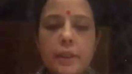 কৃষ্ণনগর ২: নিজের সমাজ মাধ্যমে রাজ্যের সকল সংখ্যালঘুদের ওয়াকফ বিল মামলায় শান্ত থাকতে বললেন কৃষ্ণনগরের সাংসদ মহুয়া মৈত্র