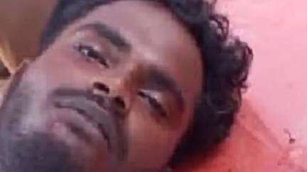 கறம்பக்குடி: மீனம்பட்டி கிராமதில்  ஜல்லிக்கட்டு போட்டியில் மாடு முட்டியதில் பொற்பனைக்கோட்டையை சேர்ந்த மாரிமுத்து உயிரிழப்பு