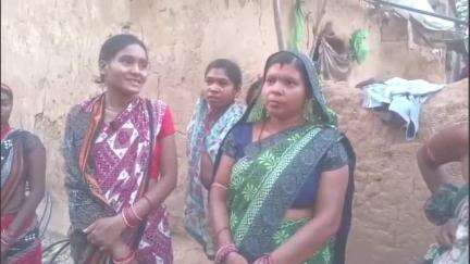 ସୋହେଲା: ବାଲିକଟା ଗ୍ରାମରେ ପିଇବା ପାଣିର ସମସ୍ୟା ଉତ୍କଟ, ପାଣି ଟିକିଏ ପାଇଁ ମହିଲାମାନେ ହେଉଛନ୍ତି ହନ୍ତସନ୍ତ, ଦେଖନ୍ତୁ  ମତାମତ #jansamasya
