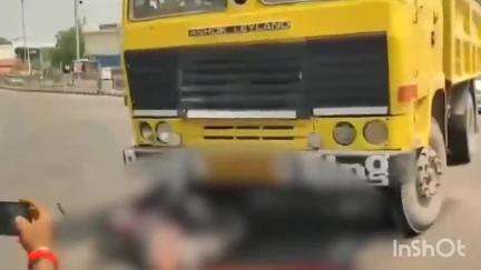 మానకొండూరు: కరీంనగర్ శివారు అలుగునూర్ వద్ద బైక్ ను ఢీకొన్న టిప్పర్.. వ్యక్తి అక్కడికక్కడే మృతి.