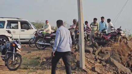 ಅಥಣಿ: ಅಥಣಿ ತಾಲೂಕಿನ ಕೊಡಗಾನೂರ ಗ್ರಾಮದಲ್ಲಿ ಗದ್ದೆಯಲ್ಲಿ ತಾಯಿ ಮಗನ ಶವ ಪತ್ತೆ,ಕೊಲೆ ಶಂಕೆ ವ್ಯಕ್ತ