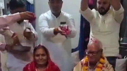 खुजनेर: गांव चलो बस्ती चलो अभियान के तहत खुजनेर में भाजपा कार्यकर्ताओं ने मीसाबंदी और कार सेवकों का सम्मान किया