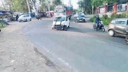 बड़सर: भोटा बाईपास पर कार और पिकअप के बीच जोरदार टक्कर, पिकअप चालक मौके से फरार