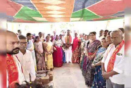 అడ్డాకుల: అడ్డాకల మండలం కాటవరం తండాలో నవగ్రహ ప్రాణ ప్రతిష్ఠాపనోత్సవంలో ఎమ్మెల్యే జియంఆర్