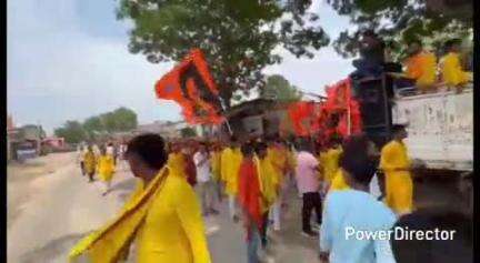 कटोरिया: भातुरायकुरा गांव में भव्य कलश शोभायात्रा के साथ अखंड रामधुन संकीर्तन का शुभारंभ हुआ
