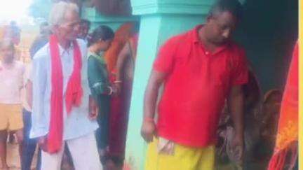 जामा: कुंडाडीह गांव के सामाजिक कार्यकर्ता जयप्रकाश दर्वे का निधन, नेतागण पहुंचे ढांढस देने