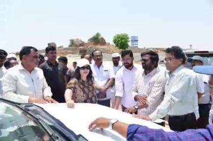 జడ్చర్ల: ఉదండాపూర్ ముంపు గ్రామాల నిర్వాసితులకు చేపట్టిన పునరావాస కేంద్ర పనులు క్షేత్రస్థాయిలో పరిశీలించి సమీక్షించిన కలెక్టర్