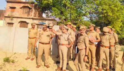 बीकापुर: बीकापुर कोतवाली में सीओ पियूष ने त्रैमासिक निरीक्षण के दौरान दिए आवश्यक दिशा-निर्देश