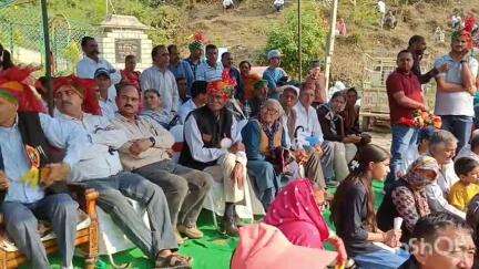 रिवालसर: रिवालसर में चार दिवसीय बैशाखी मेले के समापन समारोह में संजीव गुलेरिया ने कहा, मेले हमारी पुरानी संस्कृति के परिचायक हैं