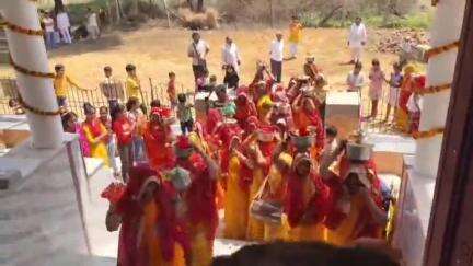 सूरजगढ़: जयसिंहवास में भूमि सुपोषण एवं संवर्धन अभियान आयोजित, गांववासियों ने गौ आधारित कृषि और जल संरक्षण का लिया संकल्प