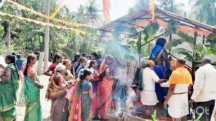 ಮುಂಡಗೋಡ: ಇಂದಿರಾನಗರಕೊಪ್ಪದ ಮಾತಂಗಿ ದೇವಿ ಮೂರ್ತಿ ಪ್ರತಿಷ್ಠಾಪನಾ ಕಾರ್ಯ ಸಂಪನ್ನ