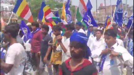 हसनपुरा: हसनपुरा में निकाली गई शोभा यात्रा