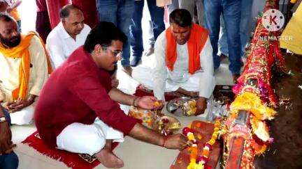 मुसाफिरखाना: हिंगलाज मंदिर के जीर्णोद्धार हेतु पर्यटन विभाग ने ₹62 लाख की दी मंजूरी, विधायक ने पूजा अर्चना कर किया शिलान्यास