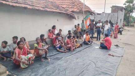 নিতুড়িয়া: সংগঠনকে চাঙ্গা করে তোলার লক্ষ্যে বিজেপির নতুন কর্মসূচি গ্রাম চলো অভিযান