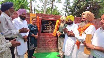 ਪੰਜਾਬ ਸਰਕਾਰ ਦੀ ਸਿੱਖਿਆ ਕ੍ਰਾਂਤੀ ਤਹਿਤ ਵਿਧਾਇਕ ਡਾ. ਚਰਨਜੀਤ ਸਿੰਘ ਨੇ ਹਲਕੇ ਦੇ ਵੱਖ ਵੱਖ ਸਕੂਲਾਂ ਦੇ ਵਿਕਾਸ ਕਾਰਜਾਂ ਦਾ ਕੀਤਾ ਉਦਘਾਟਨ
