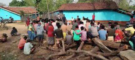 सोनुआ: उत्क्रमित प्राथमिक विद्यालय लागियासाई में एफएलएल वॉलंटियर बहाल करेंगे ग्रामीण