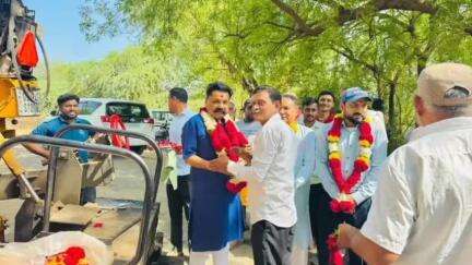 મહેમદાવાદ: રૂદણ ગામે રૂ,1,45,99,200નાખર્ચે તૈયાર થનાર રૂદણથીલક્ષ્મીપુરા,નવાપુરા જોડતા રસ્તાનાકામનું ધારાસભ્યશ્રીએ કર્યું ખાતમુહર્ત