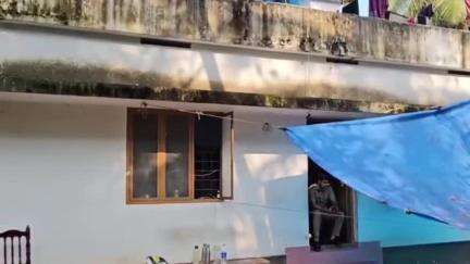 ചാവക്കാട്: തൃത്തല്ലൂരിൽ മദ്യപിച്ചുണ്ടായ വാക്കുതർക്കത്തിനിടെ സഹപ്രവർത്തകനെ തലയ്ക്കടിച്ച് കൊലപ്പെടുത്തി, പ്രതി അറസ്റ്റിൽ