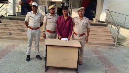 छोटी सरवन: रोजिया गांव में पड़ोसी निकला चोर, 2 लाख रुपये के जेवरात चोरी के आरोपी को गिरफ्तार किया गया, चोरी का माल बरामद