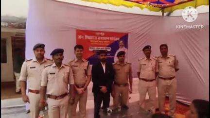 खरसावां: खरसावां थाना परिसर में हुआ जन शिकायत समाधान कार्यक्रम का आयोजन, पुलिस को मिलीं 22 शिकायतें