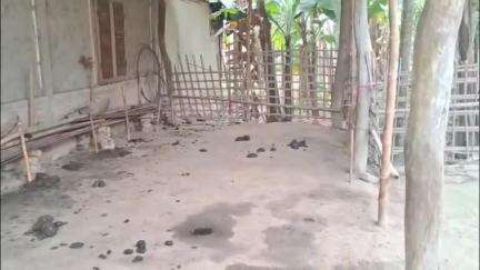 দেৰগাঁও: নিশা দেৰগাঁও ইকৰাণিত দুটা পৰিয়ালৰ গোহালিৰ পৰা চোৰে নিলে ৪টাকৈ গৰু, আৰক্ষী থানাত এজাহাৰ দাখিল