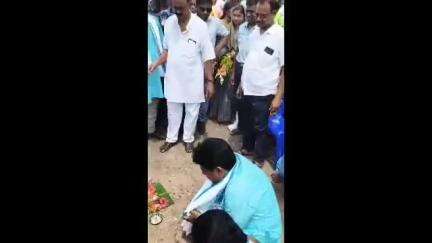 খেজুরি ১: কামারদা থেকে আলাইচক পর্যন্ত প্রায় ৯.৫৪০কিমি দীর্ঘ একটি পিচ রাস্তা নির্মাণের কাজের সূচনা আজ করেন জেলা পরিষদের উত্তম বারিক