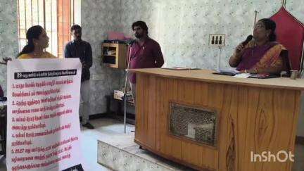 பெரியகுளம்: பெரியகுளம் நகராட்சி நகர்மன்ற கூட்டத்தில் இதுவரை நிறைவேற்றாத கோரிக்கைகள் என  பட்டியலிட்ட அதிமுக கவுன்சிலரால் பரபரப்பு