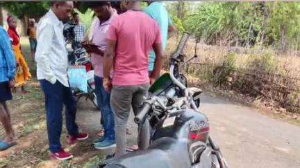 पालकोट: कोयरी बारी झिकिरिमा के पास ऑटो की चपेट में आने से बाइक सवार की मौत