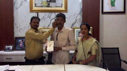 कांसाबेल: मुख्यमंत्री कैंप कार्यालय बगिया में श्रवणदोष से पीड़ित को मिला श्रवण यंत्र