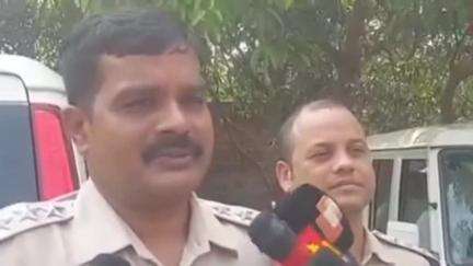 ଆଠଗଡ: ଜେକେ ଲକ୍ଷ୍ମୀ ସିମେଣ୍ଟ କମ୍ପାନୀରୁ ସାମଗ୍ରୀ ଚୋରି ଘଟଣାକୁ ନେଇ ଡିଏଏସ୍ପି ଉମାକାନ୍ତ ନାୟକଙ୍କ ଖୁଣ୍ଟୁଣି ଥାନା ରେ ସାମ୍ବାଦିକ ସମ୍ମିଳନୀ