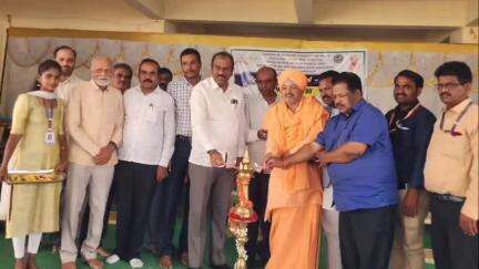 ಗಂಗಾವತಿ: ನಗರದಲ್ಲಿ ಮಿನಿ ಉದ್ಯೋಗ ಮೇಳಕ್ಕೆ ಸಂಸದ ರಾಜಶೇಖರ ಹಿಟ್ನಾಳ ಚಾಲನೆ
