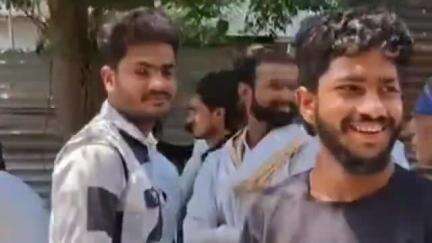 अंबाजोगाई: सायगाव तलाठी कार्यालयाची बेकायदेशीररित्या इमारत पाडल्याने चौकशी करून कारवाईची ग्रामस्थांची मागणी #Jansamasya