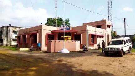 तिरोड़ी: शादी का झांसा देकर युवती से दुष्कर्म, तिरोड़ी पुलिस ने आरोपी के खिलाफ मामला दर्ज किया