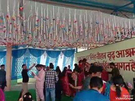 सतपुली: बंधुबर सेवा समिति मलेठी ने ठाकुर सुंदर सिंह चौहान वृद्ध आश्रम में गरीब कन्या की कराई शादी