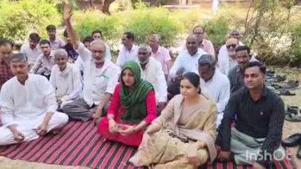 बाड़ी: गांधीपार्क में कांग्रेसियों ने ईडी के खिलाफ किया विरोध प्रदर्शन