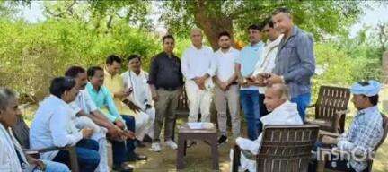 उनियारा: विधायक राजेंद्र गुर्जर ने आमजन की समस्याएं सुनकर अधिकारियों को निराकरण के लिए दिए निर्देश