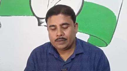 ডোমকল: ডোমকলে পৌরসভার একাধিক দুর্নীতি নিয়ে সাংবাদিকদের মুখোমুখি হলেন ব্লক কংগ্রেস সভাপতি তৌহিদুল ইসলাম