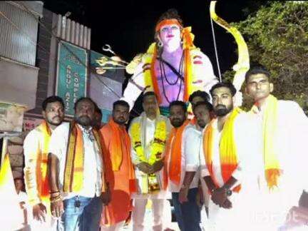 ಚಿಟಗುಪ್ಪ: ಪಟ್ಟಣದಲ್ಲಿ ಶ್ರೀರಾಮ ನವಮಿ ಅಂಗವಾಗಿ ಶ್ರೀರಾಮ ಮೂರ್ತಿಯ ಭವ್ಯ ಮೆರವಣಿಗೆ, ಗಣ್ಯರು ಭಾಗಿ