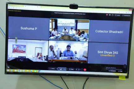 ఎల్లారెడ్డి: యాసంగి పంట కొనుగోలు చర్యలు చేపట్టాలని అధికారులకు తెలిపిన రాష్ట్ర పౌరసరఫరాల శాఖ మంత్రి ఉత్తమ్ కుమార్ రెడ్డి