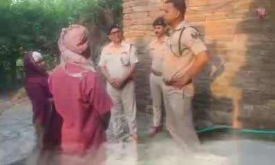 सरायरंजन: एसपी अशोक मिश्रा ने भगवतपुर में हुए एसिड अटैक मामले की जांच की, कई बिंदुओं पर की छानबीन