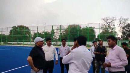 केरसई: झारखंड खेल निदेशक ने सिमडेगा के अंतर्राष्ट्रीय हॉकी स्टेडियम का किया निरीक्षण, केरसई प्रखंड को विकसित करने का किया वादा