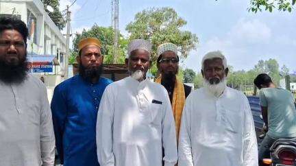 হেমতাবাদ: প্রত্যাহার সমস্ত আন্দোলন,  ওয়াকফ ইস্যুতে মুখ্যমন্ত্রীতেই আস্থা ইমামদের