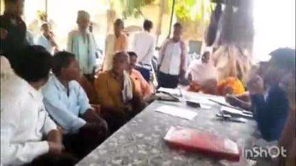 रजौली: थाना परिसर में सीओ और थानाध्यक्ष की अध्यक्षता में आयोजित जनता दरबार में तीन मामलों का सुलझाया गया