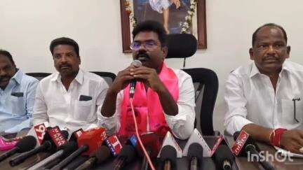 మానకొండూరు: బీఆర్ఎస్ రజతోత్సవ సభ సమ్మక్క సారలమ్మ జాతరను తలపించే సభ: మాజీ ఎమ్మెల్యే రసమయి బాలకిషన్