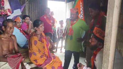 হেমতাবাদ: হেমতাবাদে বিজেপির গ্রাম চলো অভিযান অনুষ্ঠিত