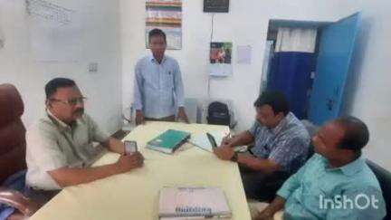 कर्माटांड /विद्यासागर: सिविल सर्जन ने कर्माटांड़ प्राथमिक स्वास्थ्य केंद्र का किया निरीक्षण, अनुपस्थित चिकित्सक का काटा एक दिन का वेतन