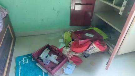 बगीचा: बगीचा में सूने मकान में अज्ञात चोरों ने की चोरी, घर में रखे सोना-चांदी समेत लाखों रुपये की हुई चोरी